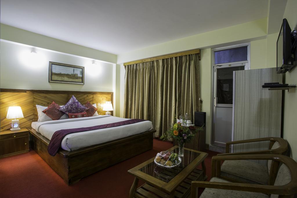 Hotel White Yak Дарджилинг Екстериор снимка