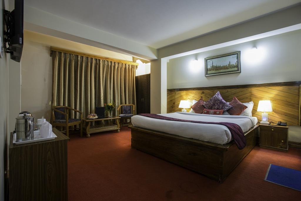 Hotel White Yak Дарджилинг Екстериор снимка