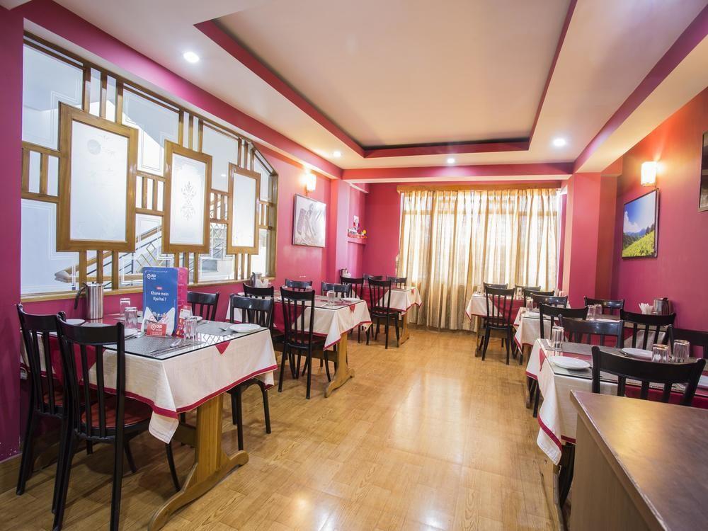 Hotel White Yak Дарджилинг Екстериор снимка