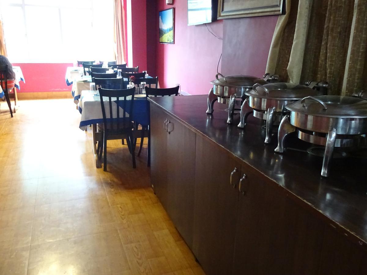 Hotel White Yak Дарджилинг Екстериор снимка