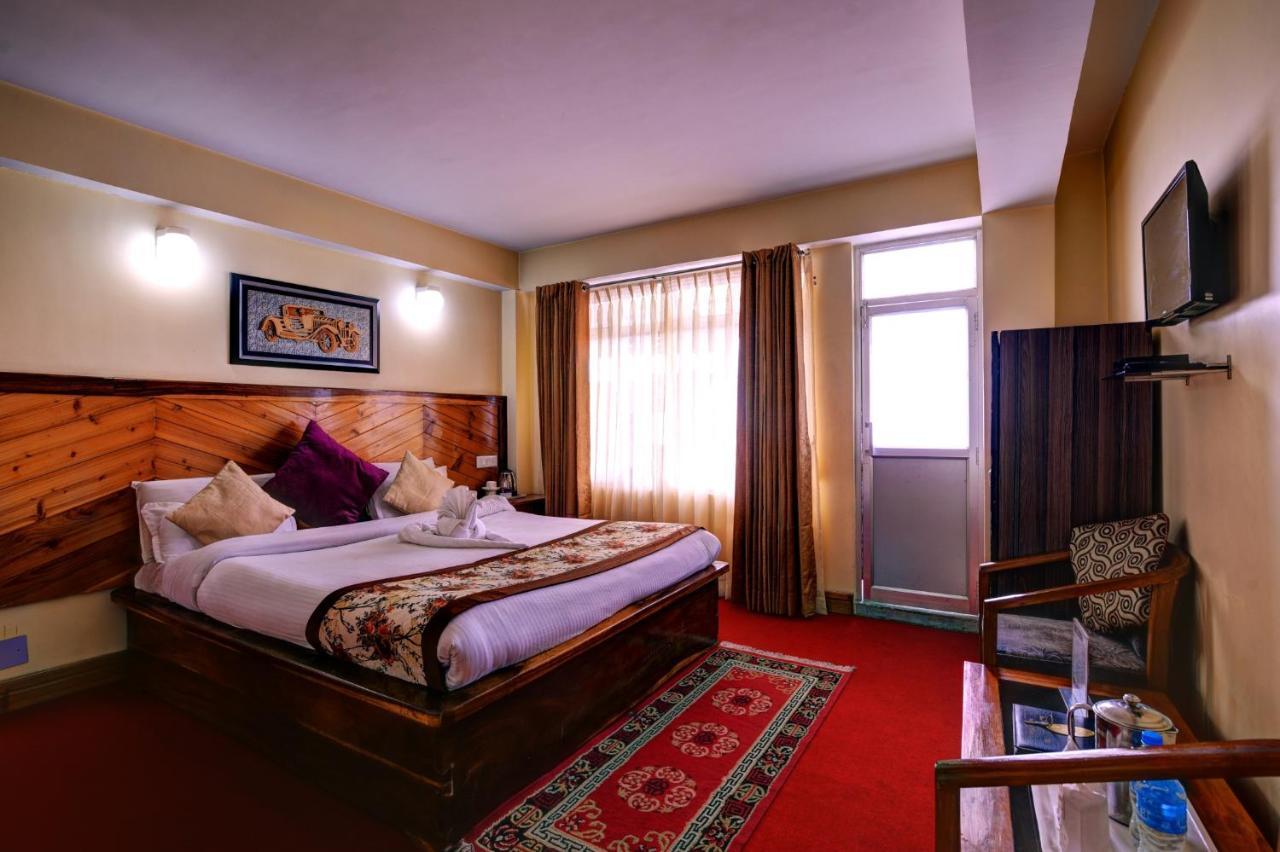 Hotel White Yak Дарджилинг Екстериор снимка